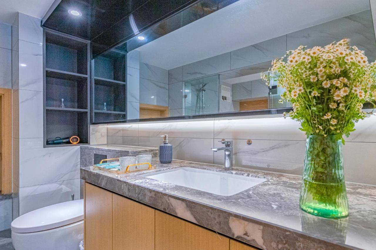 Kunming Dianchi Mideel International Apartment - South Asian Style Fuhai Metro المظهر الخارجي الصورة