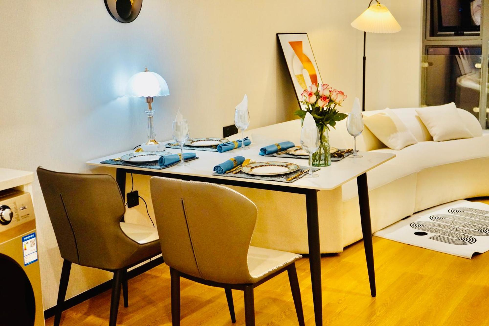 Kunming Dianchi Mideel International Apartment - South Asian Style Fuhai Metro المظهر الخارجي الصورة